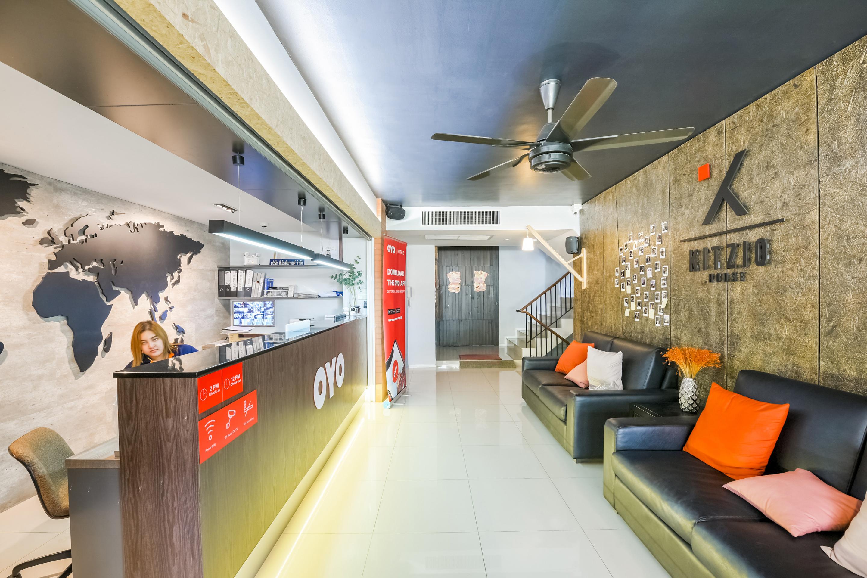 מלון בנגקוק Vaccinated Staff - Oyo 137 Kitzio House מראה חיצוני תמונה